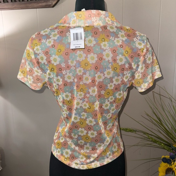 Belle Du Jour • Sheer Floral Button Down - Picture 2 of 9